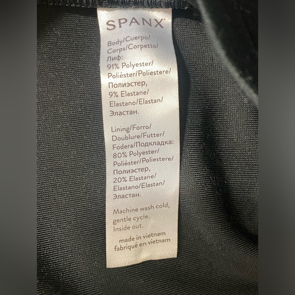 Spanx Velvet Leggings women’s size Medium - Picture 10 of 12